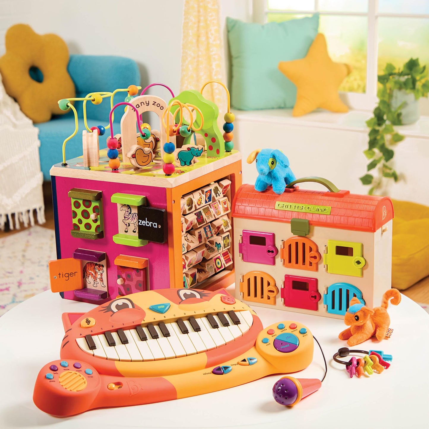 B. toys – Meowsic – Interactive Cat Piano – Toy Piano & Microphone – Musical Instrument For Toddlers, Kids – 20+ Songs, Sounds & Recording Feature – 2+ Years