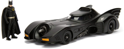Jada Toys Hollywood Rides 1:24 1989 Batman Movie Batmobile Diecast Model with Batman Figure