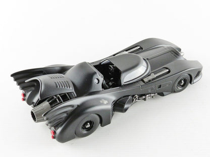 Jada Toys Hollywood Rides 1:24 1989 Batman Movie Batmobile Diecast Model with Batman Figure