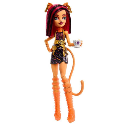 Monster High Skulltimate Secrets Neon Frights Doll & Accessories, Toralei Stripe with Dress-Up Locker & 19+ Surprises