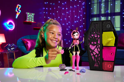 Monster High Skulltimate Secrets Neon Frights Doll & Accessories, Draculaura with Dress-Up Locker & 19+ Surprises