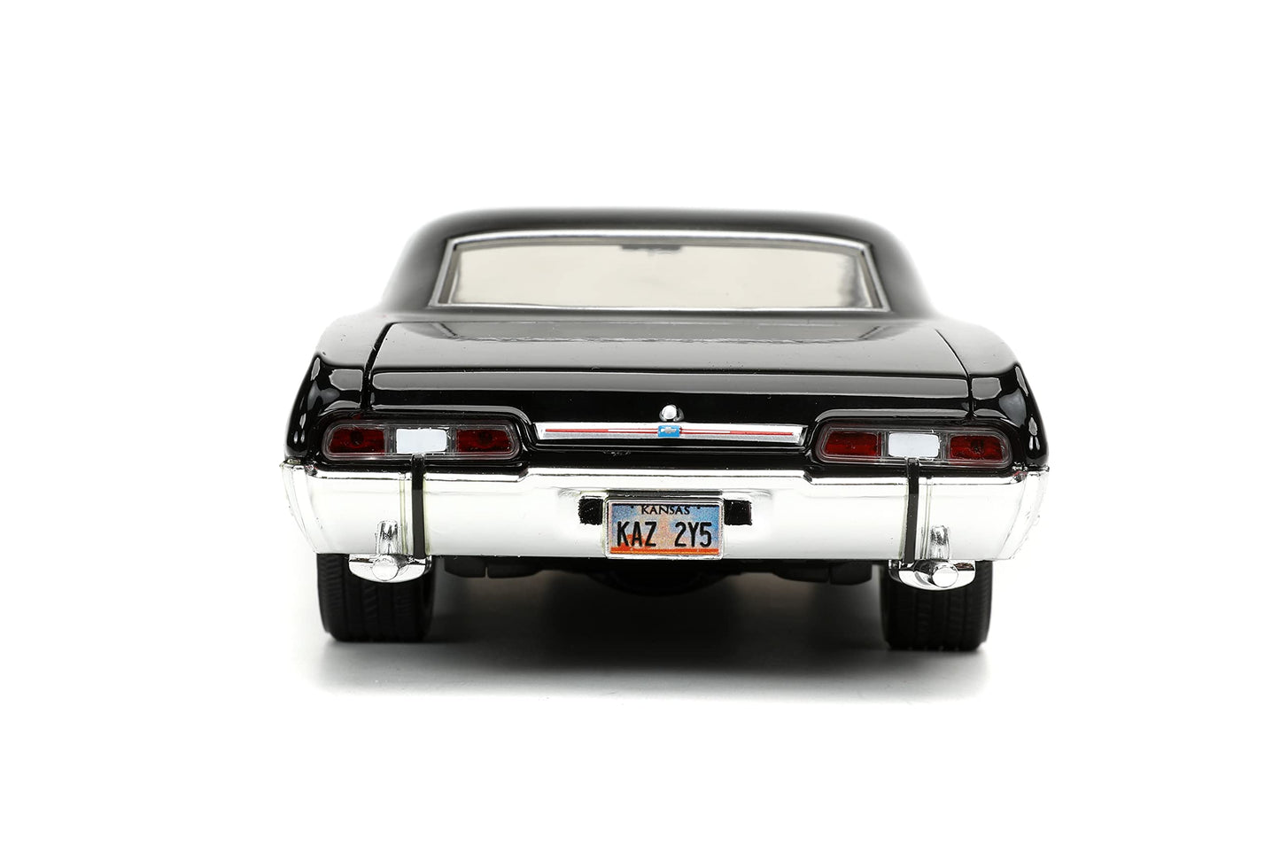 Jada Toys Hollywood Rides 1:24 Supernatural 1967 Chevy Impala Sport Sedan with Dean Winchester Figure
